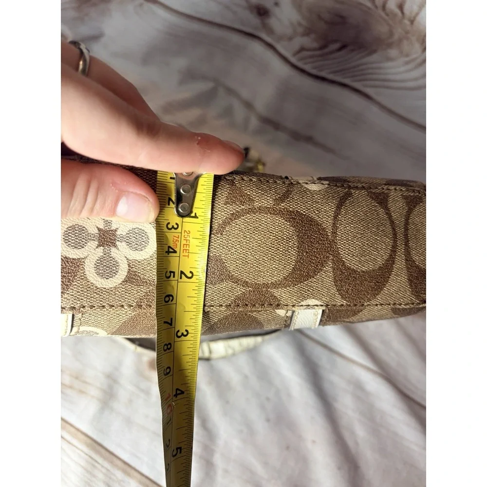 Coach Signature Floral Clover Tote Bag Khaki Ivory Canvas Leather Trim